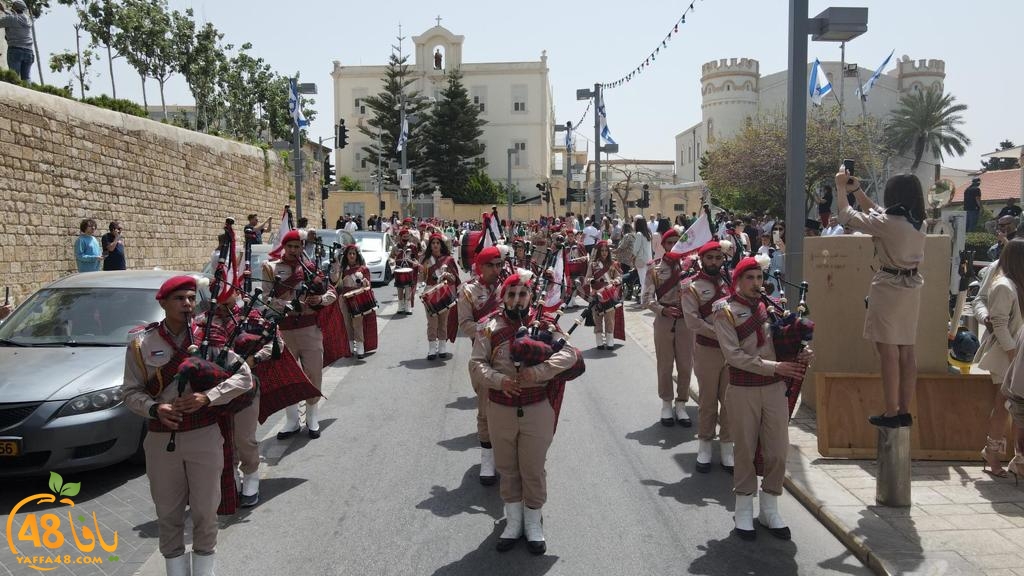 صور: استعراض كشفي ضخم في يافا بمناسبة يوم التقبيلة 